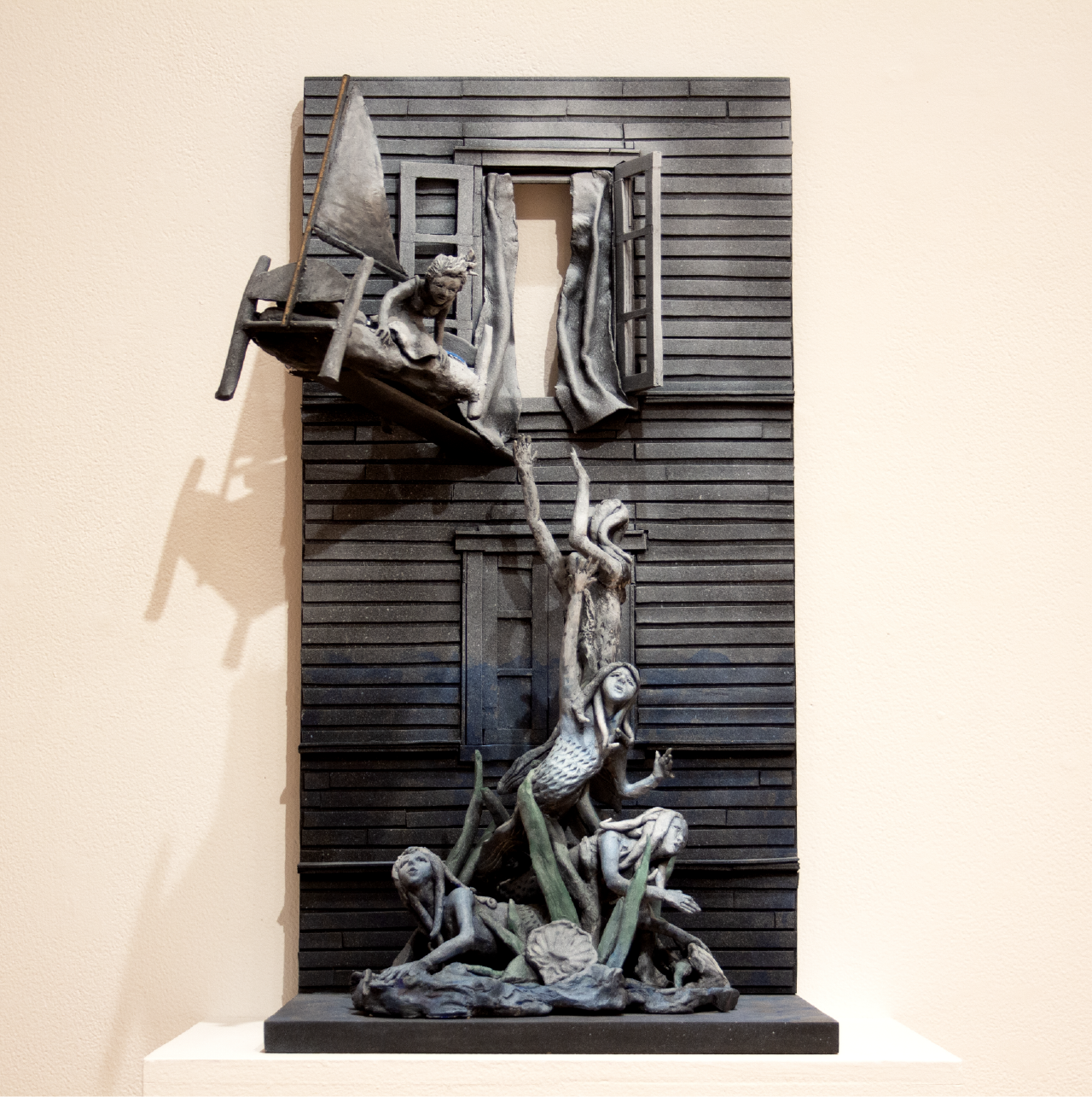 HER BED TOOK HER SAILING LAST NIGHT WITH HER RALPH LAUREN NAUTICAL STRIPED COMFORTER, 2020